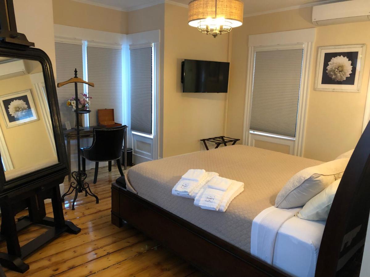 هيانيس بورت Sea Street Inn المظهر الخارجي الصورة